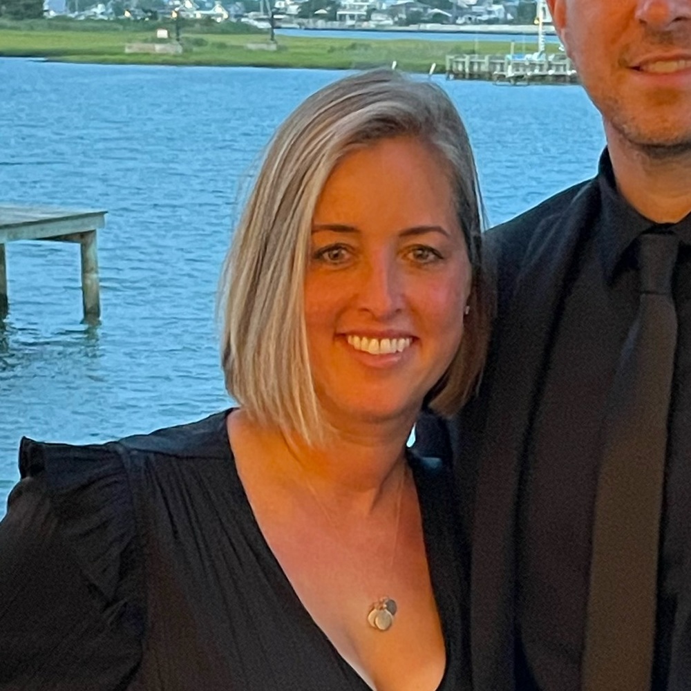 Meet your Posher, Gina